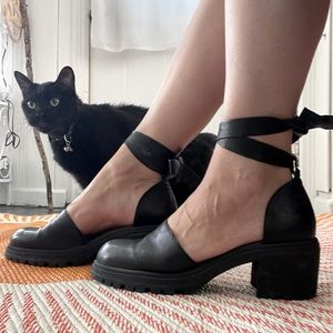 Free People ankle strap soft leather tie heels 10 👠 eu41